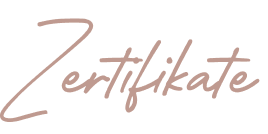 Schriftzug 'Zertifikate' in einer eleganten, geschwungenen Schriftart.